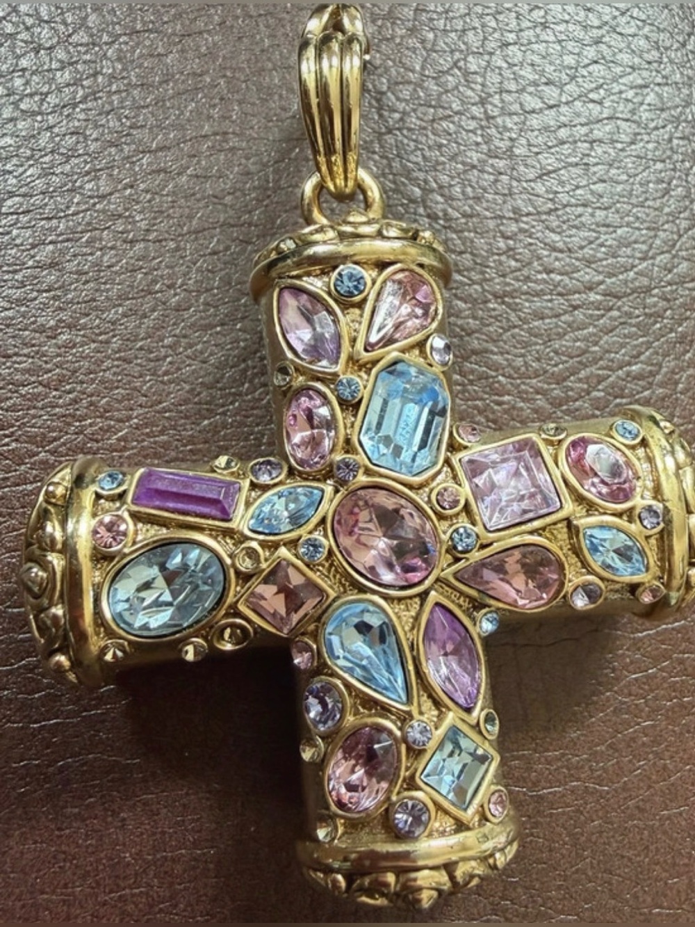 VTG Real Collectibles by Adrienne HSN Heavy 68g Pastel Crystal Byzantine Cross